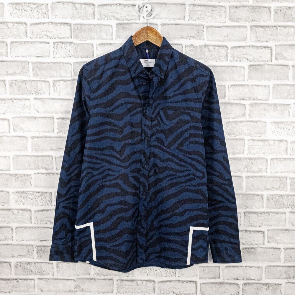 Oamc Men's Navy & Black Zebra-Stripe Button-Up Shirt